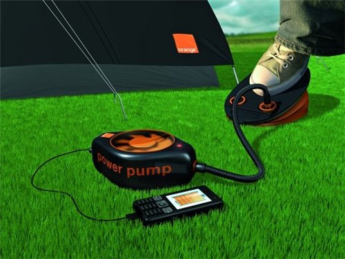 
Orange Power Pump - зарядка мобильного телефона в походе
