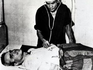 
Советский ветеран признался, что сбил самолет Маккейна во время вьетнамской войны
